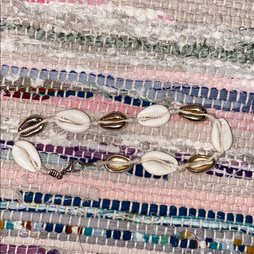 shell anklet